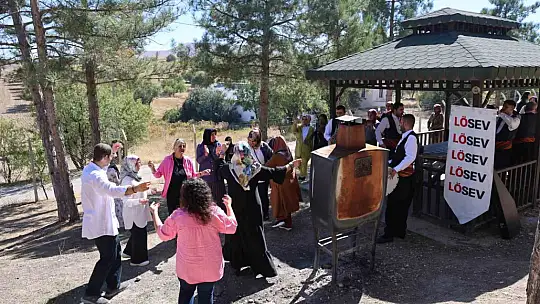 Lösemi hastaları kürsübaşı etkinliği ile moral buldu