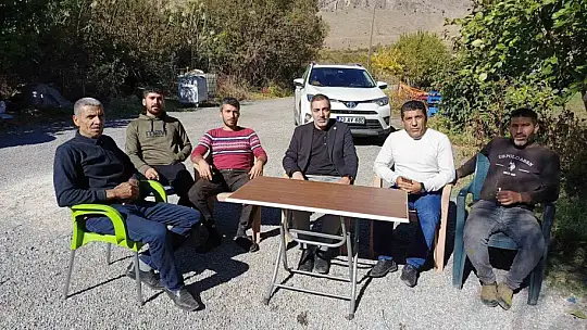 Makam aracı yerine özel aracını kullanıp kamuda tasarrufa örnek oluyor