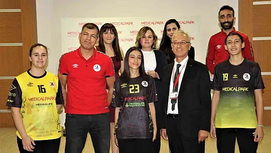 Medical Park Elazığ Hastanesi anlaşmasını yineledi