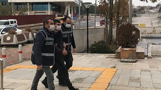 Medya genel müdürünün aracını kurşunlayan 2 şüpheli yakalandı