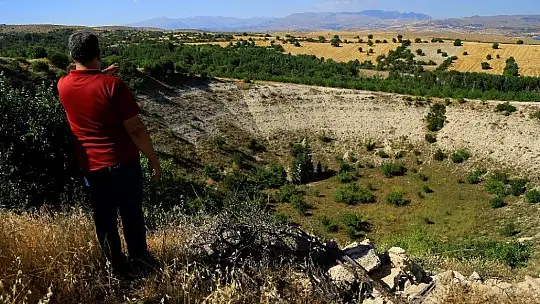 Meteor mu düştü, obruk mu 'Kup' çukuru gizemini koruyor