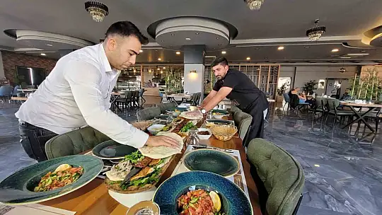 Metrelik kebabı yemek isteyenler bu adrese geliyor