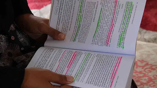 Mevsimlik işçi öğrencilerin büyük başarısı: Biri hukuk fakültesini kazandı, diğeri Türkiye ikincisi oldu