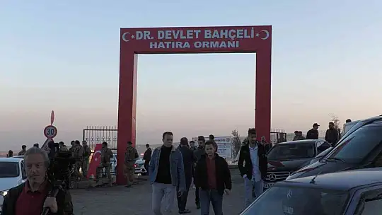 MHP Lideri Devlet Bahçeli, adının verildiği hatıra ormanına fidan dikti