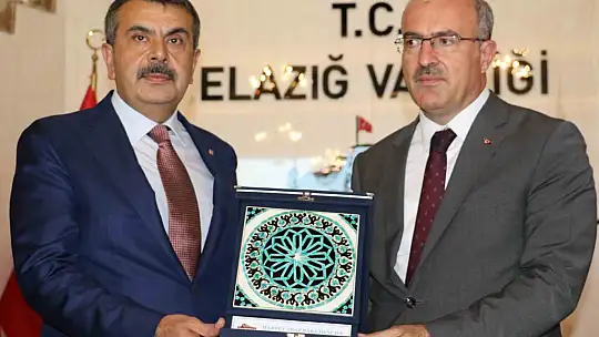Milli Eğitim Bakanı Tekin Elazığ'da