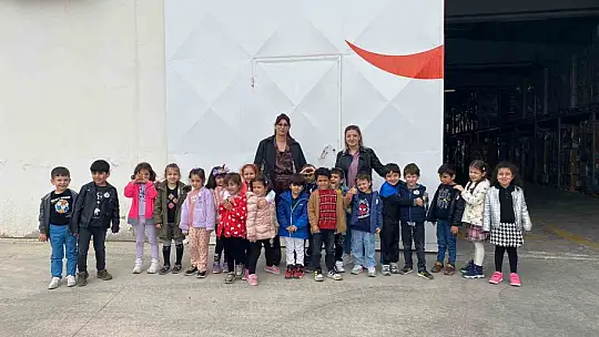 Miniklerden Kızılay'a anlamlı ziyaret