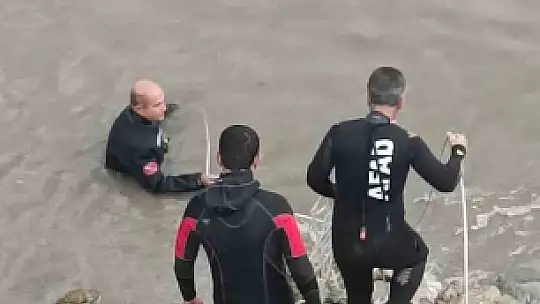Murat Nehrinde kaybolan çocuğu arama çalışmaları 6'ncı gününde