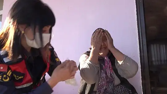 Mutluluğun fotoğrafı, jandarma hem duygulandı, hem duygulandırdı