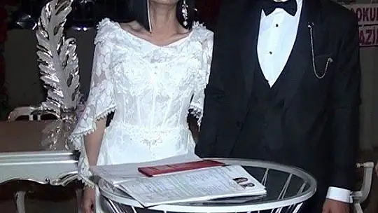Nikah memurunun yemek, alışveriş esprisi herkesi güldürdü