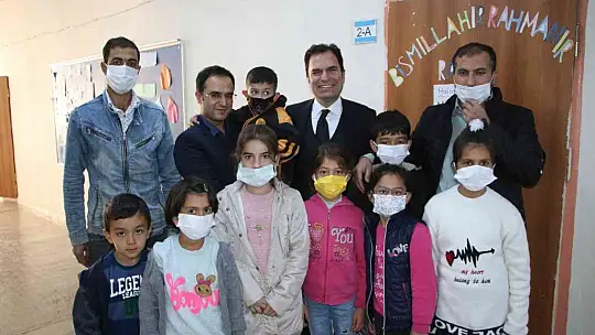 O bir öğretmenden daha fazlası..