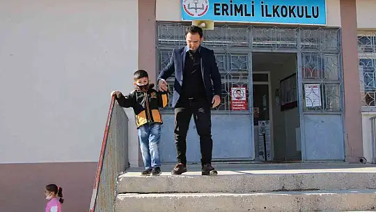 O bir öğretmenden daha fazlası..