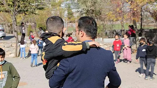 O bir öğretmenden daha fazlası..