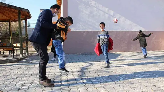 O bir öğretmenden daha fazlası..