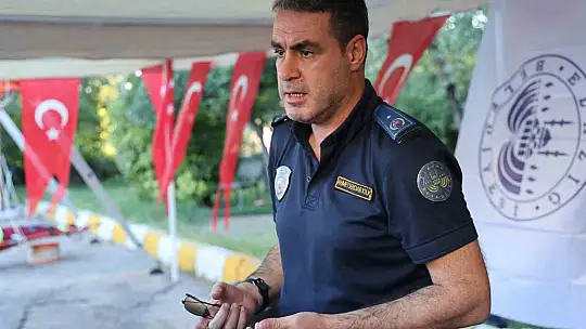 Öğrencilerin ziyaret ettiği depremzede itfaiyecilere anlamlı not