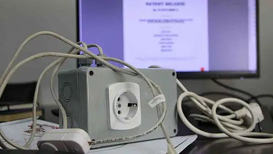 Öğretim üyesi ve öğrenciler çamaşır makinelerindeki çocuk ölümlerinin sonunu getirecek proje geliştirdi
