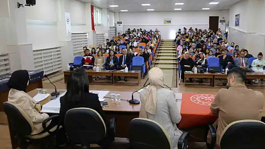 FÜ. Öğretmen adaylarına yönelik ŞÖNİM koordinasyonunda seminer verdi