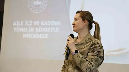Öğretmenlere, 'Kadına Yönelik Şiddetle Mücadele' semineri verildi