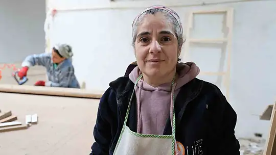 OSB'nin kadın ustaları erkeklere taş çıkartıyor