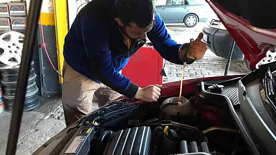 Oto tamir ustalarından araç sahiplerine uyarı..