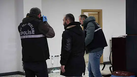 Otogar içerisinde silahlı kavga: 2 yolcu yaralı