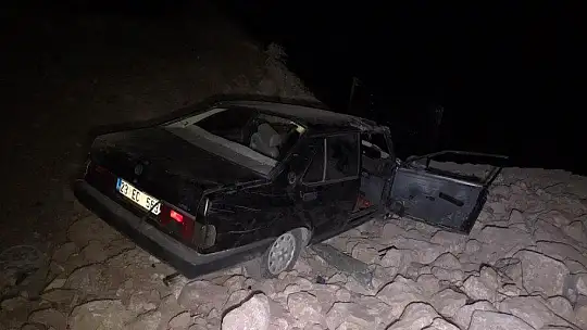 Otomobil 6 metre yükseklikten uçtu: 5 yaralı