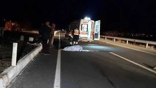 Otomobil ile motosiklet çarpıştı: 1 ölü, 1 yaralı