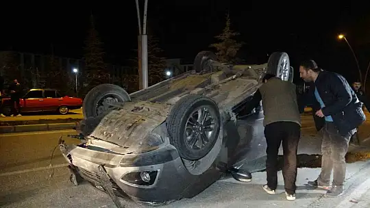 Otomobil takla attı, emniyet kemeri takan sürücünün burnu bile kanamadı