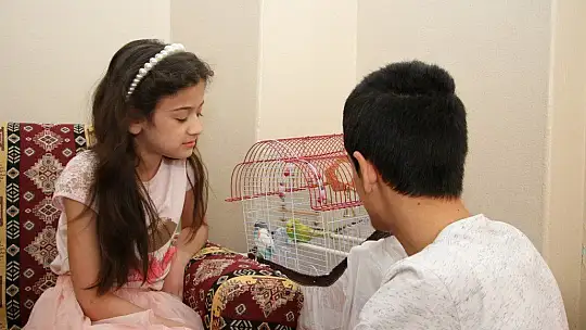 Özel çocuklarına devletin desteğiyle hem anne, hem baba oldu