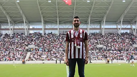 Öz,Elazığspor'a desteklerini sürdürüyor