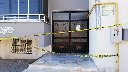 Palu'da vaka sayısı 16'ya yükseldi, ikinci bina da karantinaya alındı