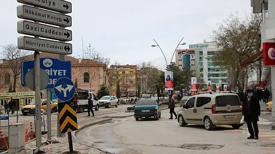 Pandemi ile mücadelede yeni tedbir sokakta 'HES' kodu uygulaması başladı