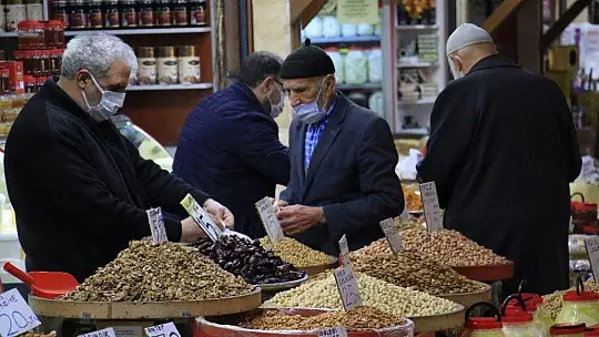 Pandemiden etkilenen Kapalı Çarşı esnafı, çözümü online satışta buldu