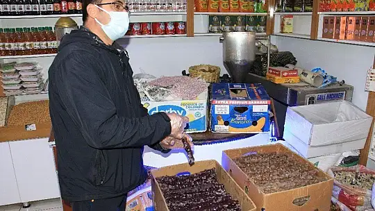 Pandemiden etkilenen Kapalı Çarşı esnafı, çözümü online satışta buldu