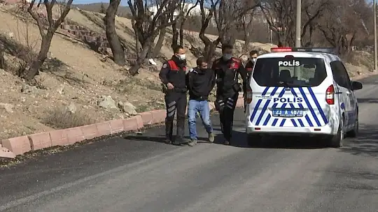 Polis aracıyla kaçmaya çalışan şüpheliyi havaya ateş açarak yakaladı