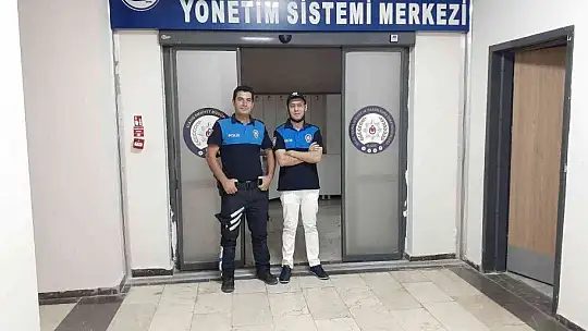 Polis ekipleri engelli ve özel çocukları sevindirdi