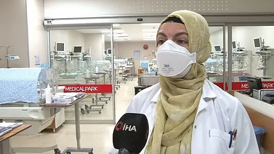 Prematüre bebeklere 'anne şefkati' ile bakıyorlar