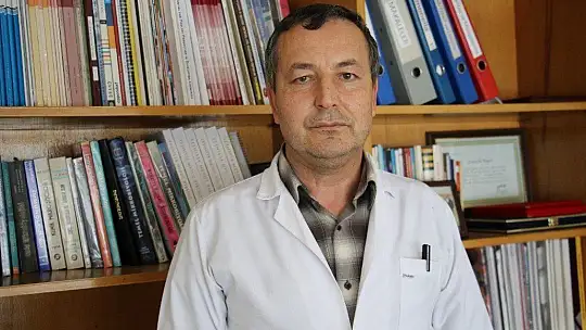 Prof. Dr. Hakan Kalender, keçi ölümlerine neden olan bakteri ile ilgili bilgi verdi