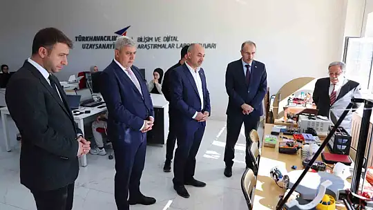 Rektör Göktaş: 'TUSAŞ ülkemizin güvenliği için çok önemli projeleri gerçekleştiriyor, onlarla gurur duyuyoruz'