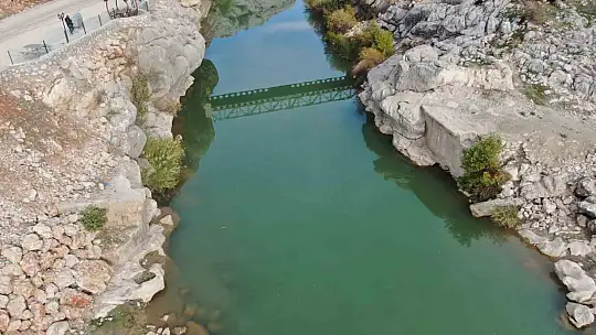 Roma dönemine ait tarihi köprü turizme kazandırılmayı bekliyor