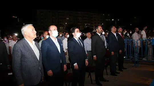 Salçalı Köfte Festivali'nde Ece Mumay Elazığlıları coşturdu