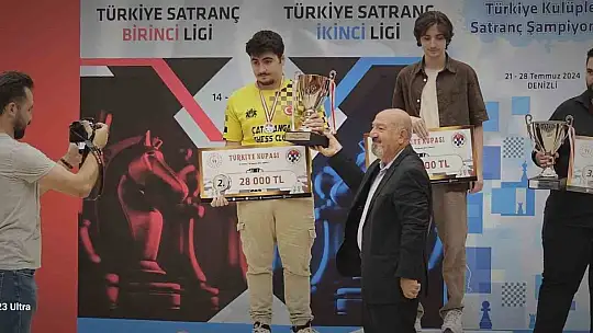Satrançta Miraç Melih Topuz 2. oldu