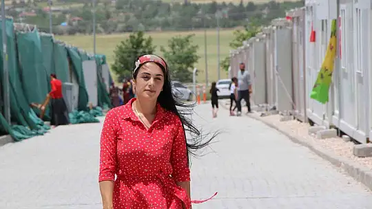 Savaştan kurtarılan Ahıska Türkü, Cumhurbaşkanı Erdoğan'ı kaldıkları alana davet etti