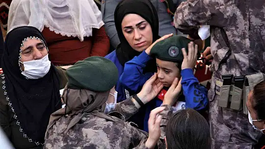 Şehit Cihat Şahin memleketi Elazığ'da son yolculuğuna uğurlandı