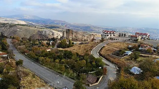 Sessizliğe bürünen medeniyetler beşiği Harput'ta sonbahar güzelliği