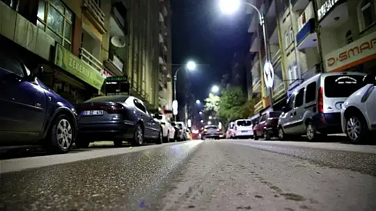 Sokağa çıkma kısıtlaması başladı, Elazığ sessizliğe büründü