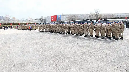 Suriye'den Yurda Dönen Komandolar Aileleriyle Buluştu