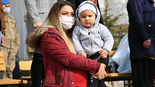 Suriye'den Yurda Dönen Komandolar Aileleriyle Buluştu