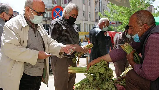 Tam bir şifa deposu, 'doğunun muzu' ışkın tezgahlarda yerini aldı