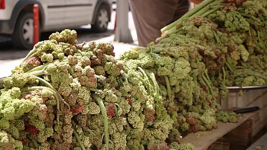 Tam bir şifa deposu, 'doğunun muzu' ışkın tezgahlarda yerini aldı