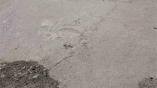 Tarlada heyecanlandıran keşif: Kazı çalışmaları başladı
